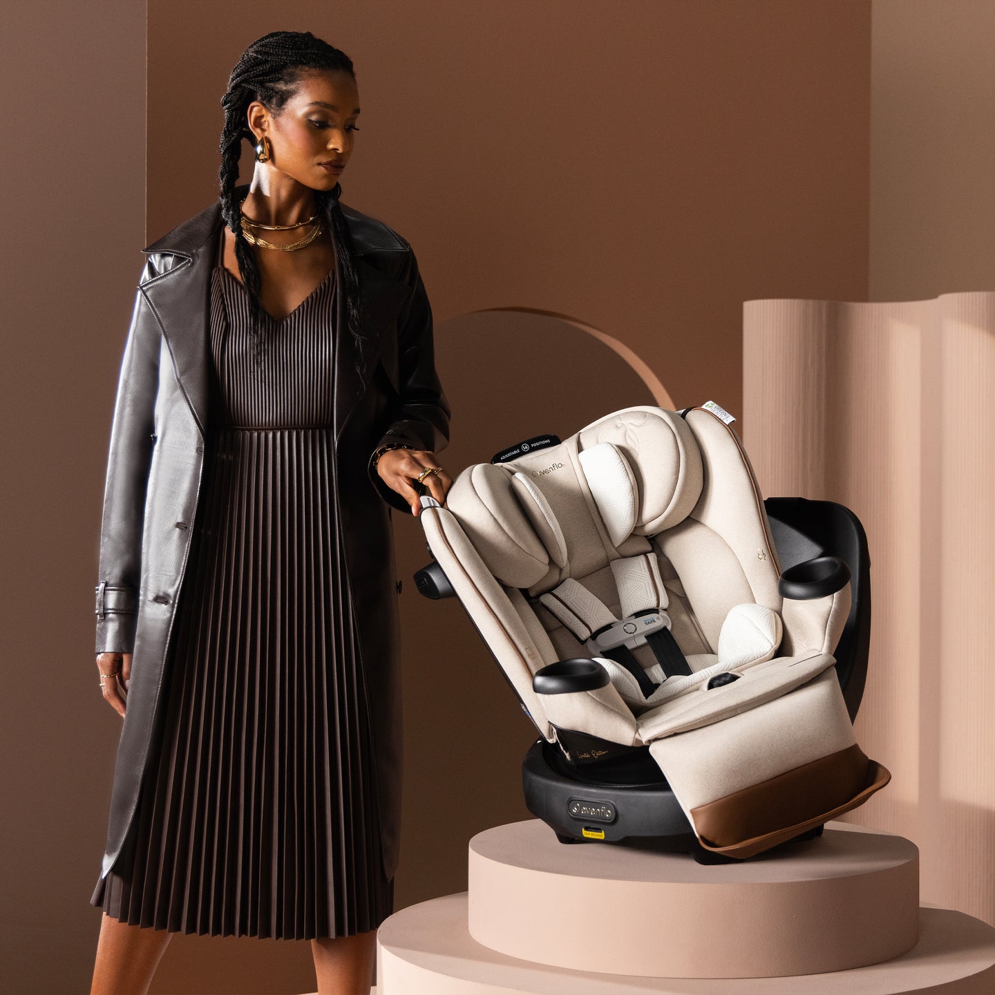 Evenflo - Limited Edition Revolve360 Extend All-in-One Rotational Car Seat with Green & Gentle Fabric - Champagne